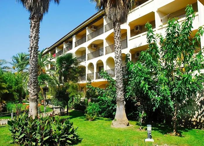 Jardins Del Mar 12 דירה